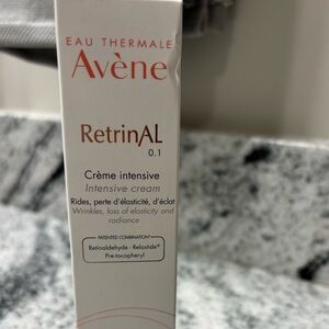 White Moisturizer Skincare Cream